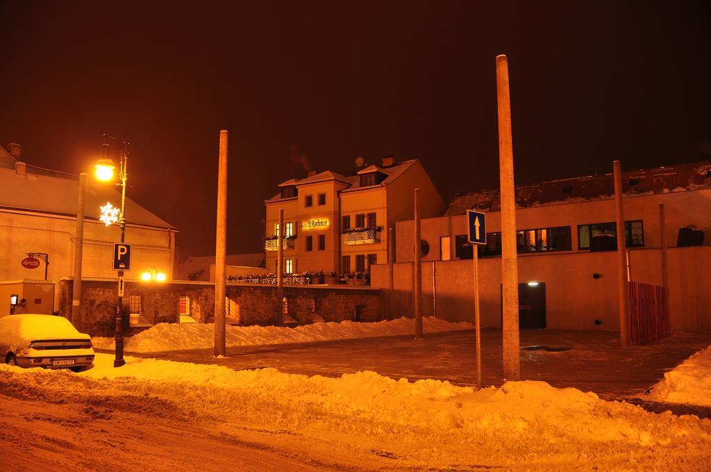 Hotel U Radnice Louny Εξωτερικό φωτογραφία