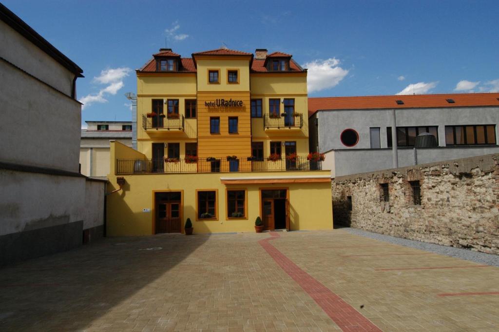 Hotel U Radnice Louny Εξωτερικό φωτογραφία
